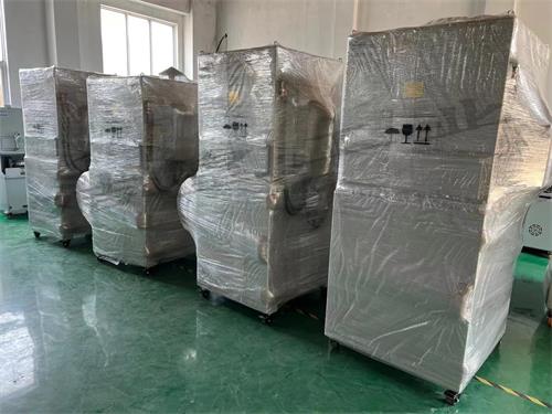 扬州客户定制的脉冲滤筒除尘器打包发货——59博论坛网工业_59博论坛网
