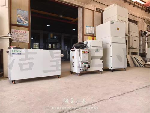 三台小装备打包发货——59博论坛网工业_59博论坛网